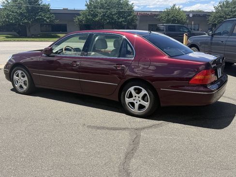 Used 2003 Lexus LS 430 RWD image 11