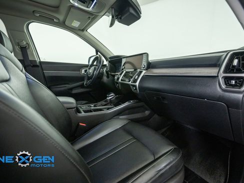 Used 2021 Kia Sorento EX w/ EX AWD X-Line Package image 42