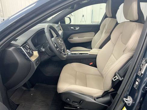 Used 2026 Volvo XC60 B5 Plus AWD/4WD image 20