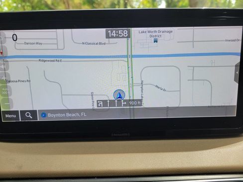 Used 2023 Hyundai Santa Fe SEL image 21