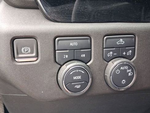 Used 2024 Chevrolet Silverado 1500 LT w/ Protection Package AWD/4WD image 30