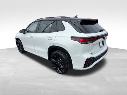 New 2026 Volkswagen Tiguan SE R-Line image 5