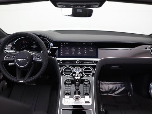 New 2025 Bentley Continental GTC image 5