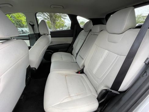 Used 2025 Hyundai Tucson SEL FWD image 26