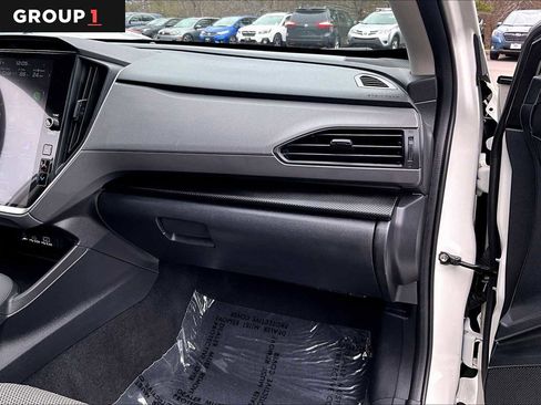 Used 2024 Subaru Crosstrek 2.0i Premium image 19