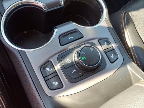 Used 2023 GMC Terrain AT4 w/ Infotainment Package II AWD/4WD image 11