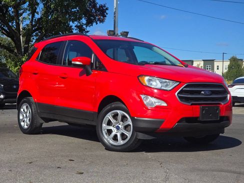Used 2018 Ford EcoSport SE w/ SE Cold Weather Package image 2