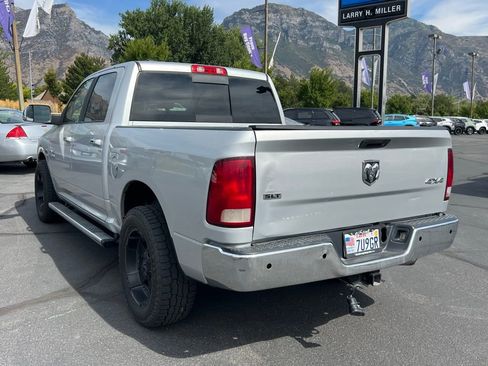 Used 2018 RAM 1500 Classic SLT image 11