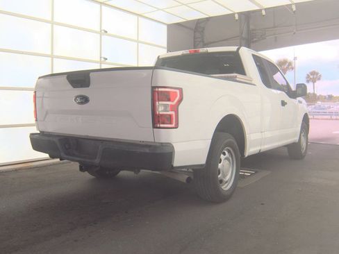 Used 2018 Ford F150 XL w/ Trailer Tow Package image 4