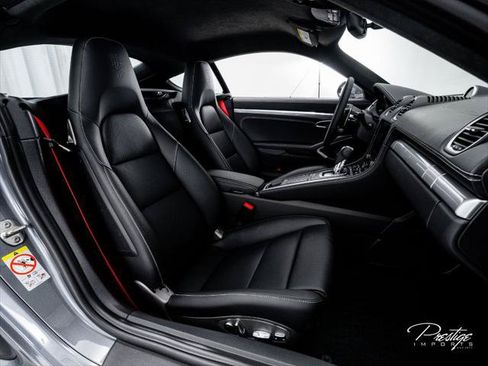 Used 2025 Porsche 718 Cayman GTS RWD image 32