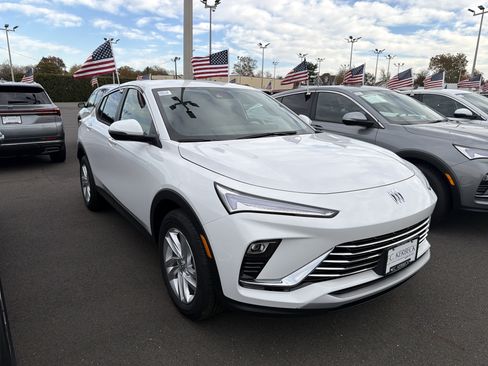 New 2026 Buick Envista Preferred w/ Convenience I Package image 3