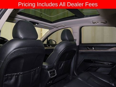 Used 2022 Kia K5 EX FWD image 9