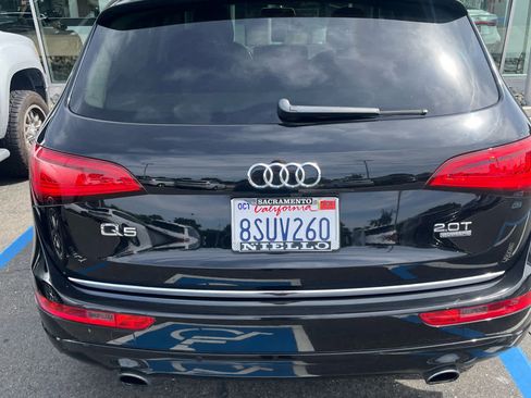 Used 2017 Audi Q5 2.0T Premium Plus w/ Technology Package AWD/4WD image 6