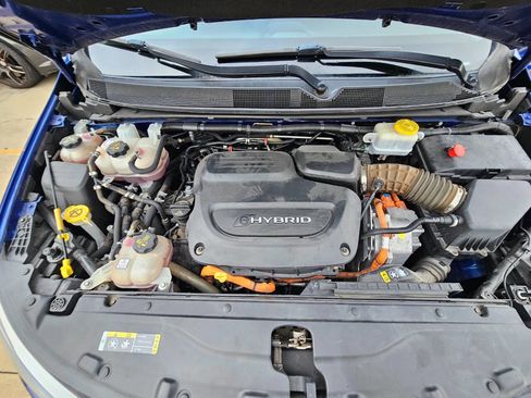 Used 2018 Chrysler Pacifica Touring-L image 20