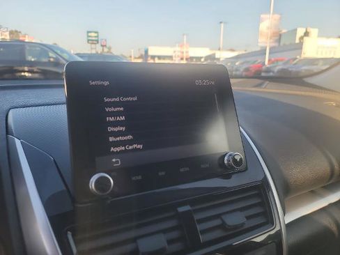 Used 2022 Mitsubishi Eclipse Cross SE image 13