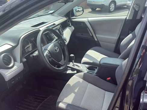 Used 2013 Toyota RAV4 XLE AWD/4WD image 14
