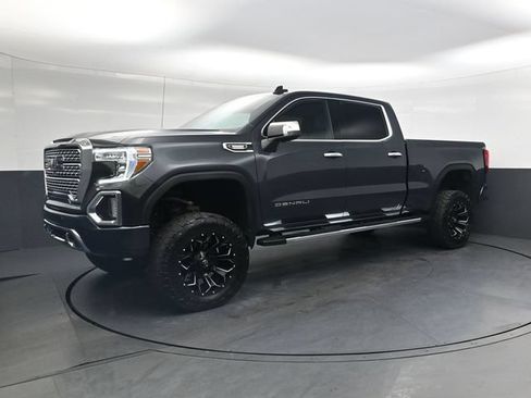 Used 2021 GMC Sierra 1500 Denali w/ Driver Alert Package II AWD/4WD image 10