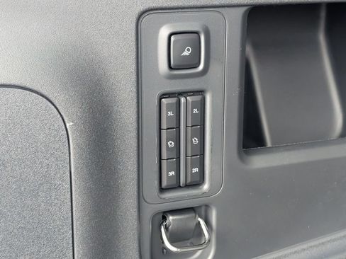 New 2026 Ford Expedition Active AWD/4WD image 24