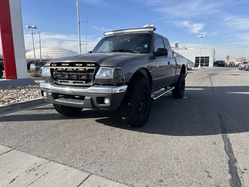 Used 2000 Ford Ranger XLT image 2