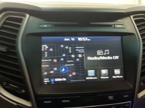 Used 2018 Hyundai Santa Fe Sport w/ 2.0T Ultimate Tech Package 05 AWD/4WD image 16