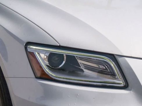 Used 2016 Audi Q5 2.0T Premium Plus w/ Technology Package image 5