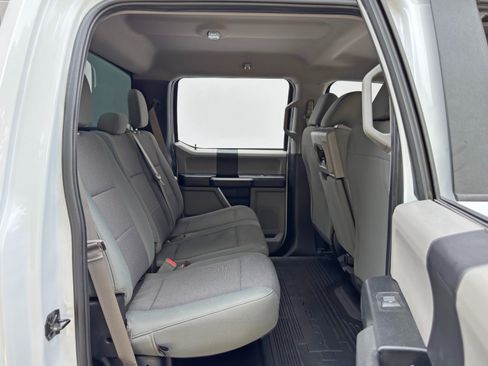 Used 2019 Ford F250 XL w/ Power Equipment Group AWD/4WD image 32