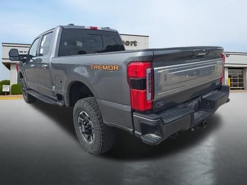 Used 2024 Ford F350 Platinum w/ Tremor Off-Road Package AWD/4WD image 4