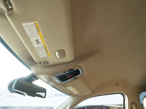 Used 2022 RAM 2500 Limited image 18