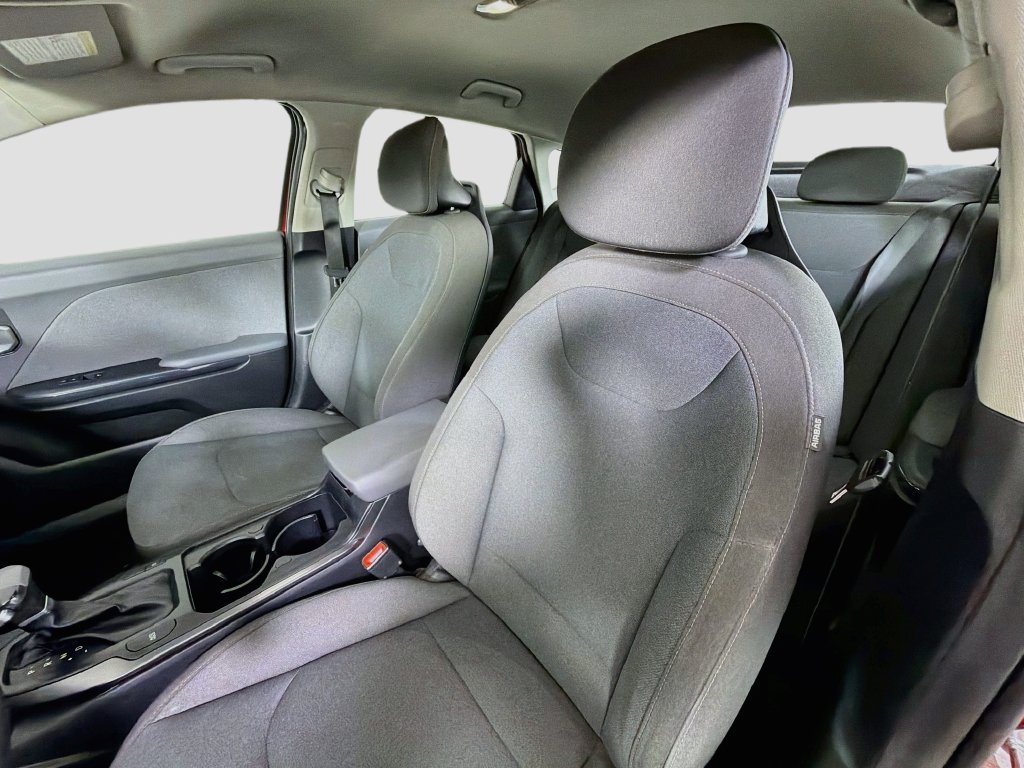 Used 2025 Kia K4 FWD image 14