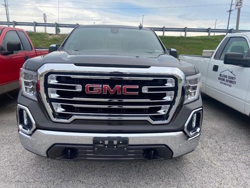 Used 2021 GMC Sierra 1500 SLT w/ SLT Premium Plus Package AWD/4WD image 3