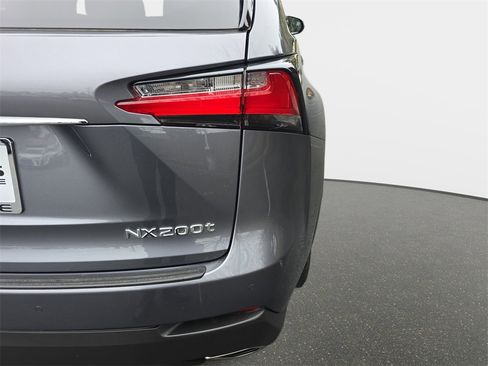 Used 2017 Lexus NX 200t FWD image 32