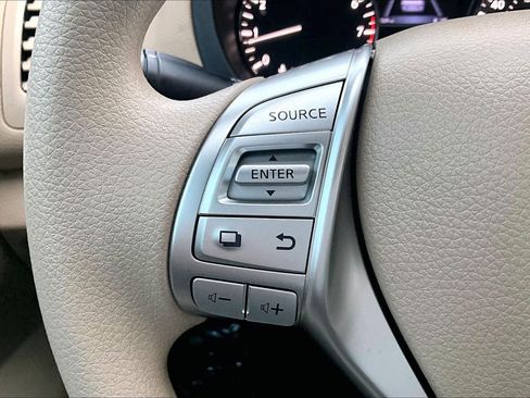 Used 2016 Nissan Altima 2.5 S w/ Power Driver Seat Package image 16