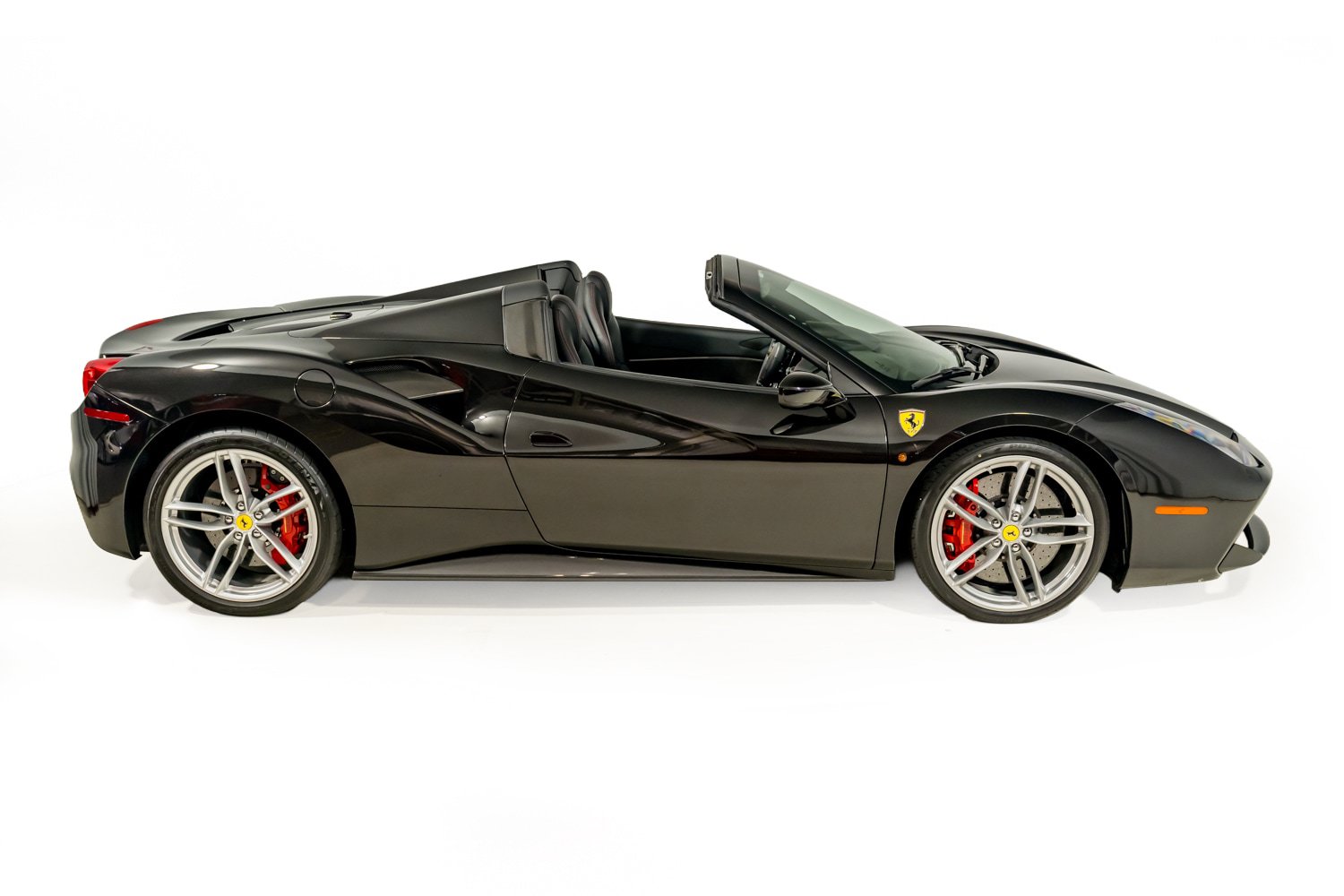 Certified 2018 Ferrari 488 Spider RWD image 20