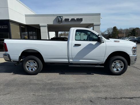 Used 2025 RAM 2500 Tradesman AWD/4WD image 8
