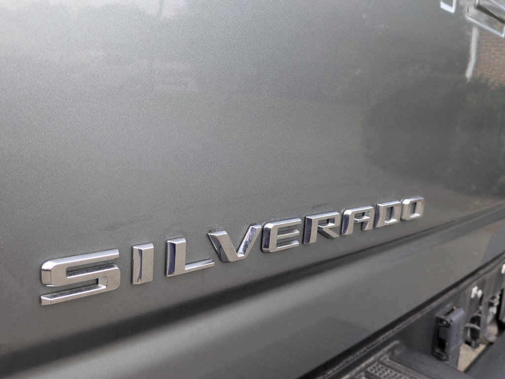 Used 2024 Chevrolet Silverado 2500 High Country w/ High Country Premium Package AWD/4WD image 18