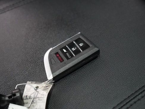 Used 2023 Acura MDX SH-AWD image 40