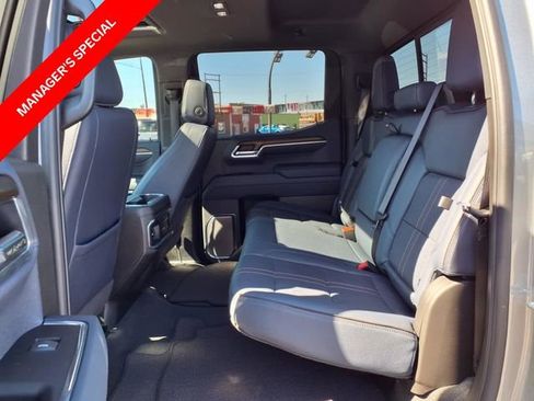 Used 2025 Chevrolet Silverado 1500 High Country w/ Technology Package image 13