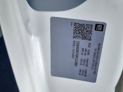 New 2024 Chevrolet Express 3500 w/ Power Convenience Package image 24