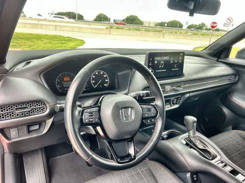 Used 2026 Honda HR-V Sport image 15