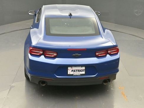 Used 2021 Chevrolet Camaro LT w/ Technology Package RWD image 29