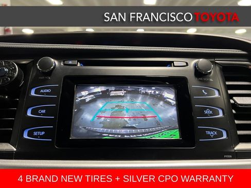 Certified 2017 Toyota Highlander LE image 30