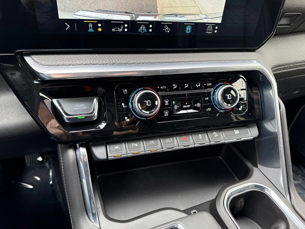Used 2023 GMC Sierra 1500 Denali w/ Technology Package AWD/4WD image 21