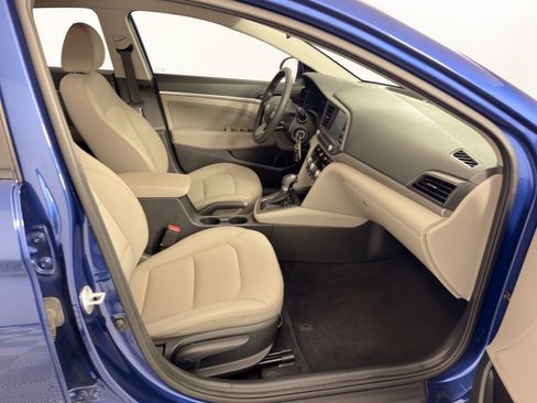 Used 2020 Hyundai Elantra SEL FWD image 30