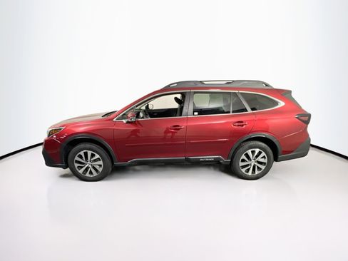 Used 2022 Subaru Outback Premium image 8