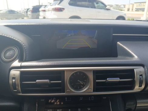 Used 2015 Lexus IS 250 w/ F-Sport Package RWD image 19