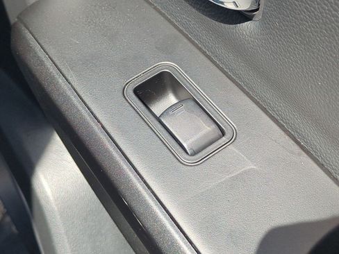 Certified 2024 Nissan Titan SV w/ SV Convenience Package RWD image 37