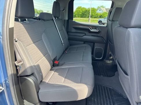 Used 2024 Chevrolet Silverado 1500 LT AWD/4WD image 34
