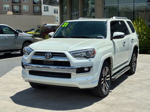 Used 2021 Toyota 4Runner Limited AWD/4WD image 8