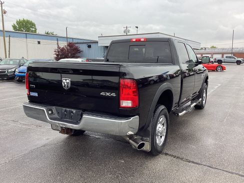 Used 2017 RAM 2500 SLT AWD/4WD image 8