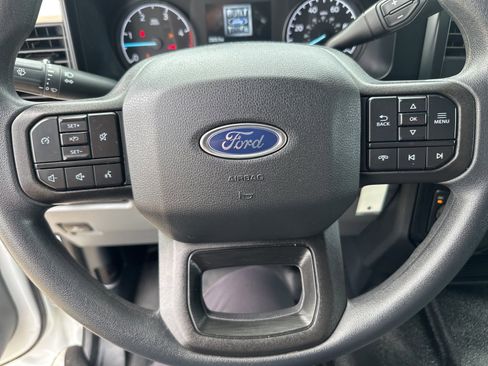 Used 2025 Ford F250 XL w/ FX4 Off-Road Package image 18